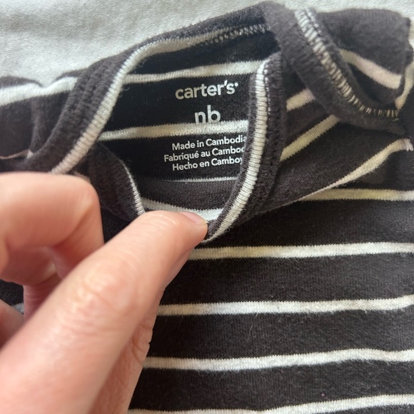 Carters Onsie - Picture 3 of 3